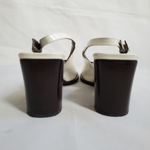 Gucci Winter White Sling Back Heels Sandals - Picture 6 of 16